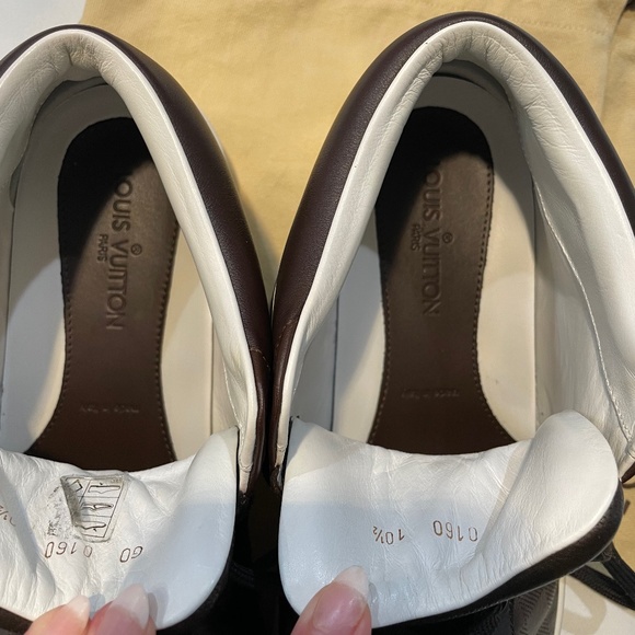 Louis Vuitton Authentic Damier Sneakers - Picture 5 of 11